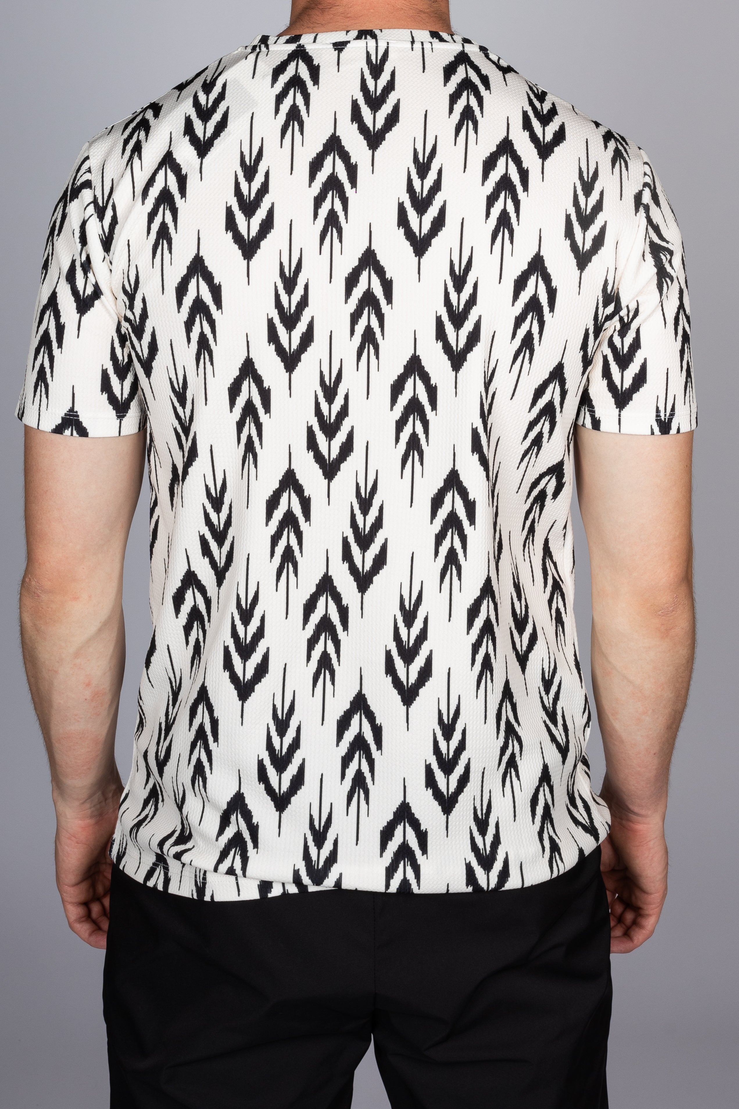 Arrowhead Pattern T-Shirt