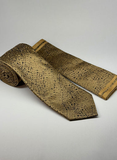 MC Bark - Tie & Pocket Square Set in Gold