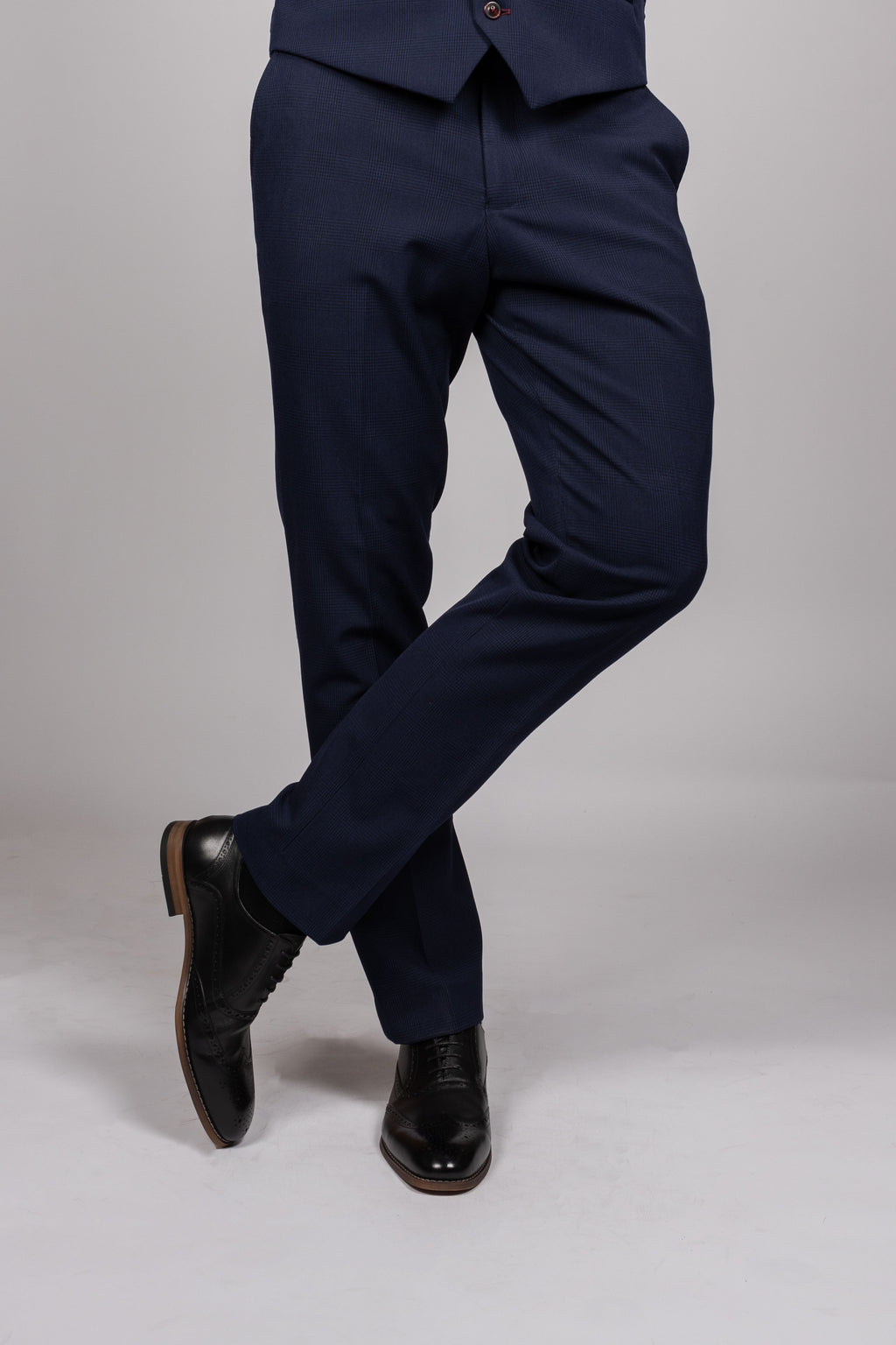 Bromley Navy Check Double Breasted Suit