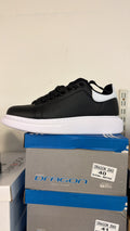 2043 Black/White Oversized CupsoleTrainer