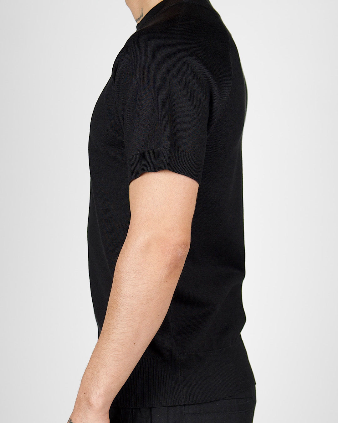 Black Muscle Fit Knit T-Shirt