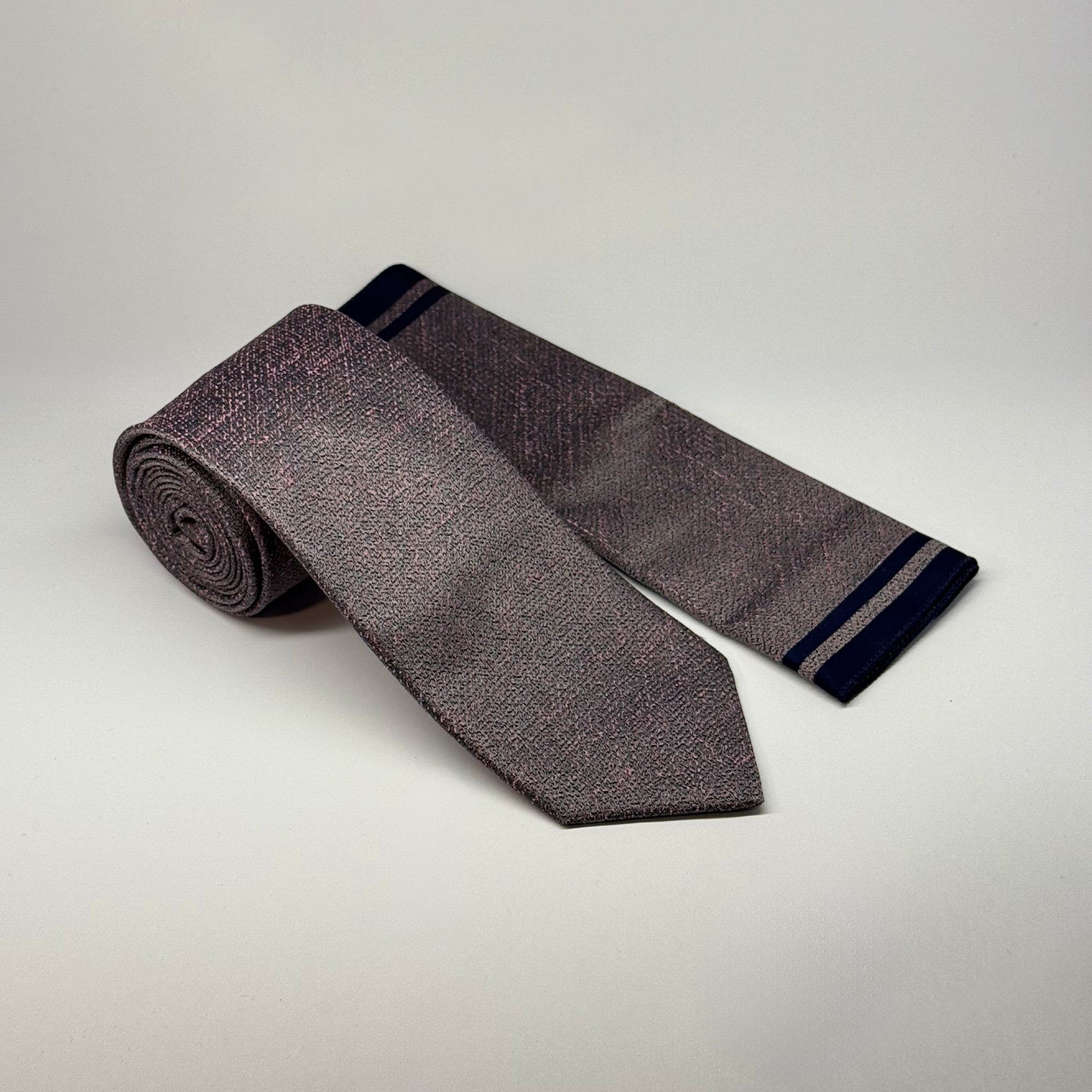MC Houndstooth - Tie & Pocket Square Set in Purple & Navy