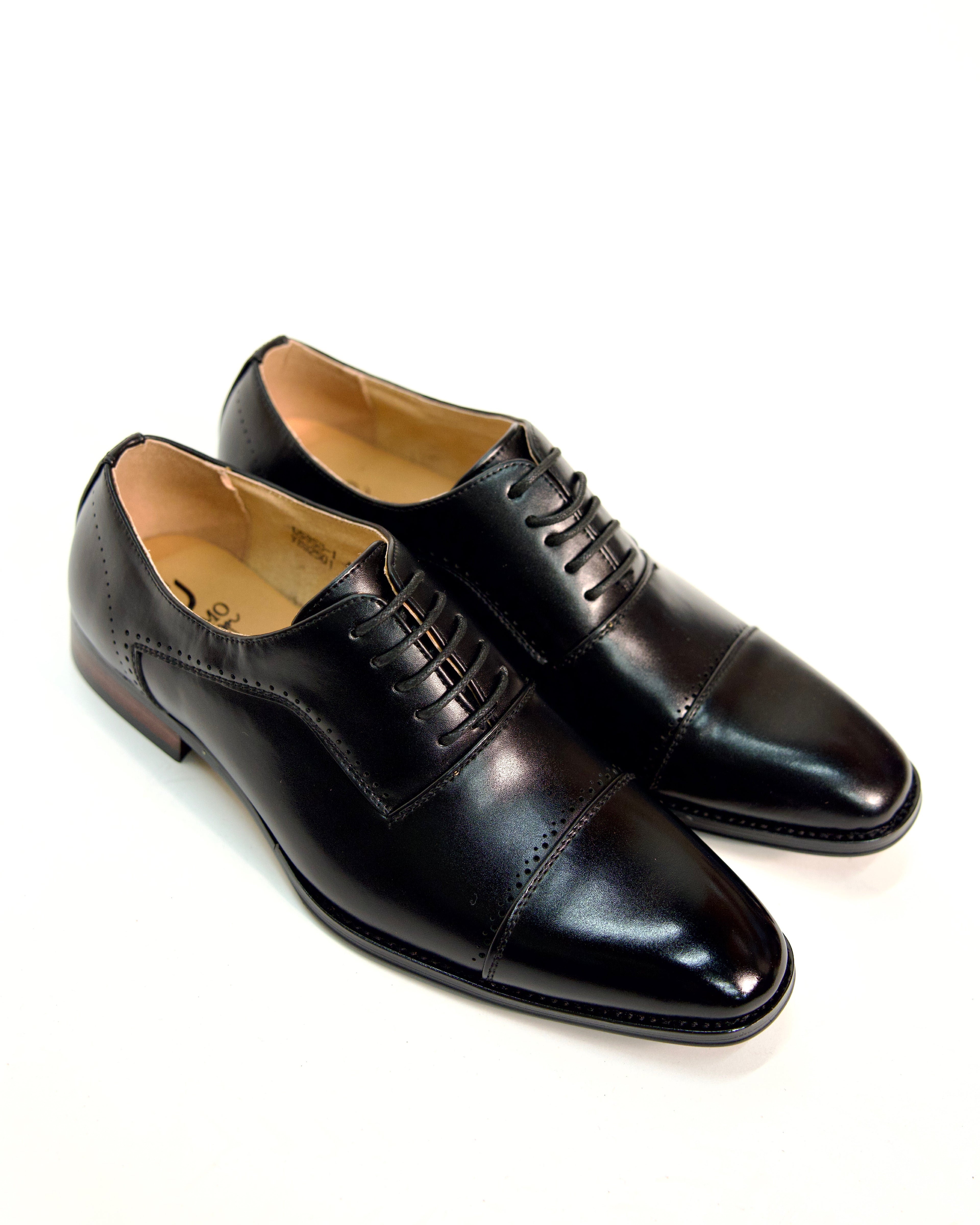 Cap Toe Leather Shoes
