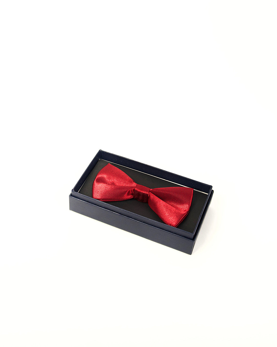 MD Stanley - Satin Bow Tie & Pocket Square Set