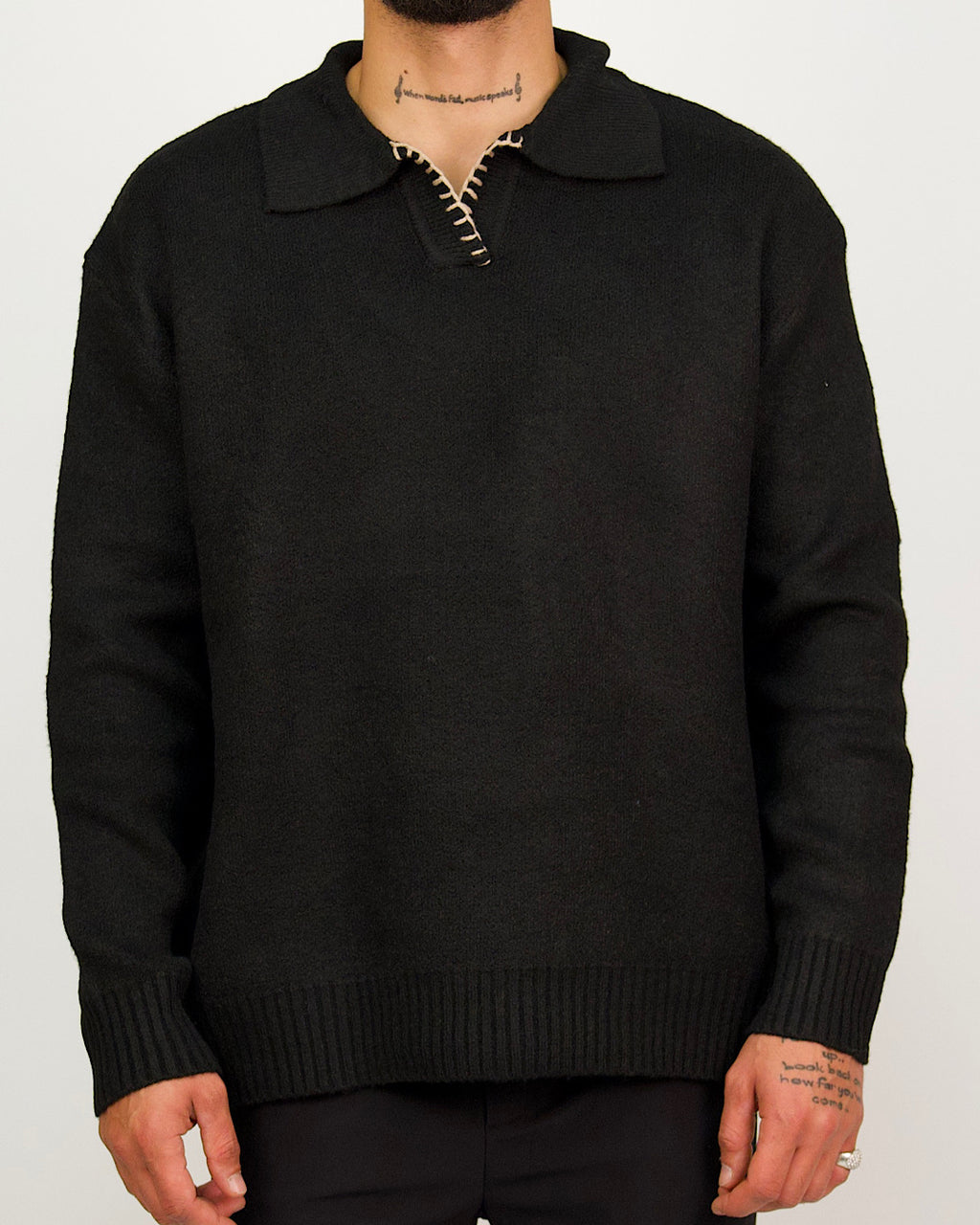 Black Collar Knit Jumper with Stitch Detail