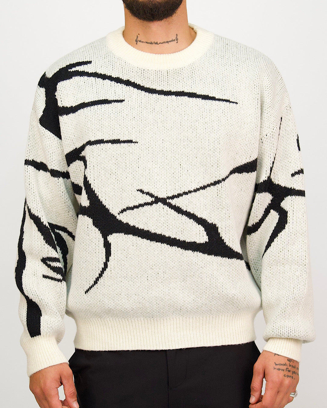 Oversized Contrast Pattern Jumper