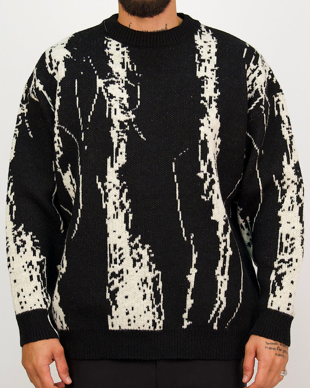 Black Oversized Knit Jumper with Cream Streak Design