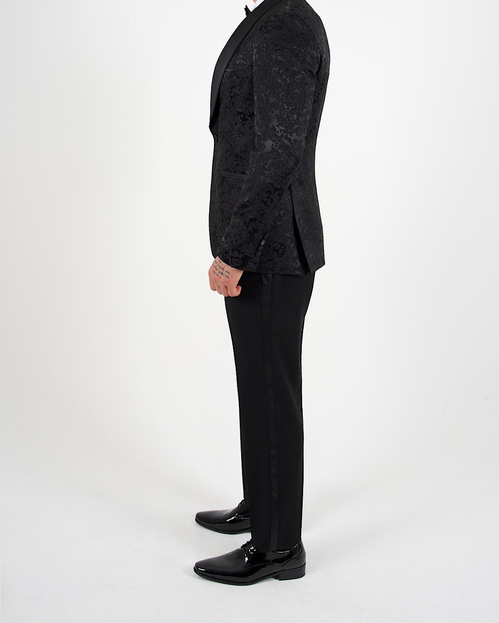 Black Jacquard Shawl Lapel Blazer with Bow Tie
