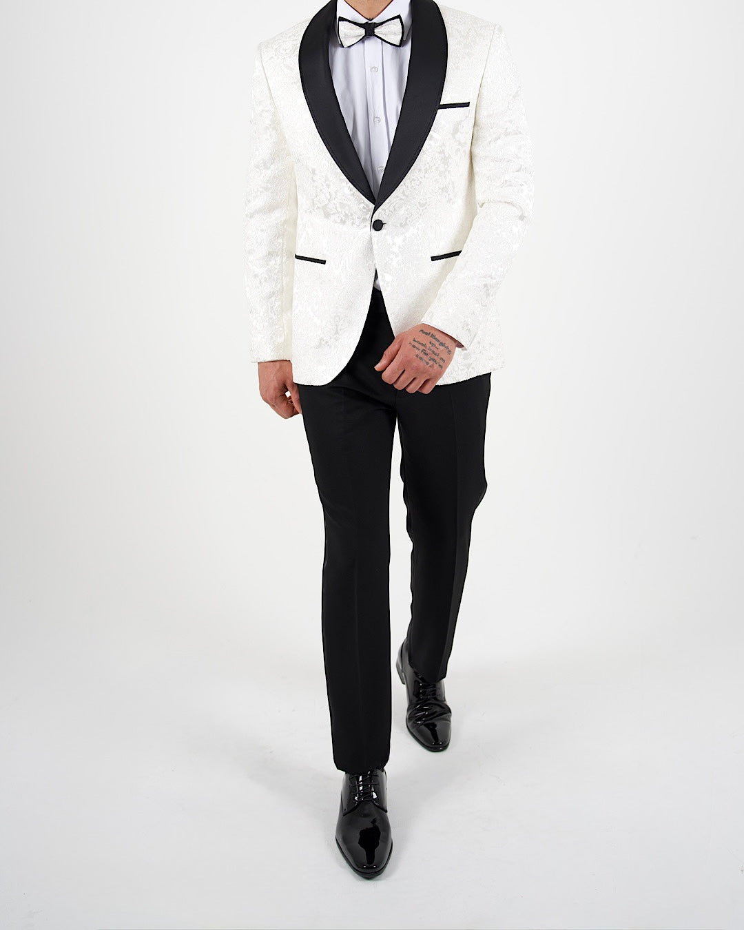 White Jacquard Shawl Lapel Blazer with Bow Tie