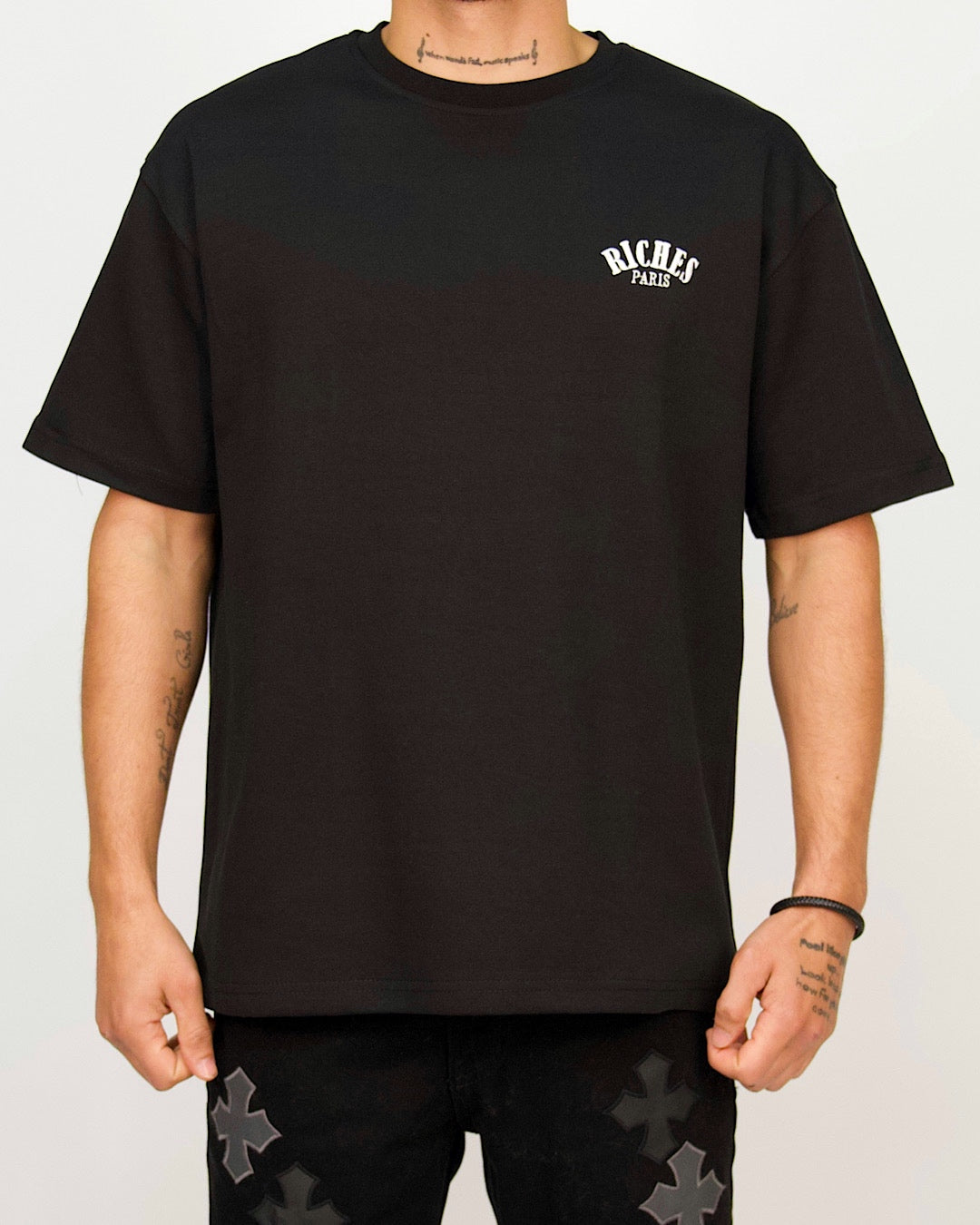Riches Lounge Graphic Tee