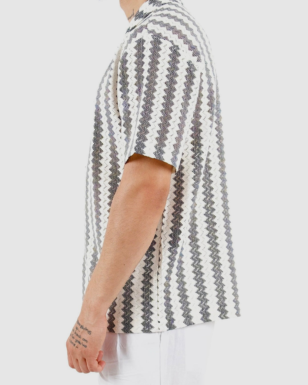 Textured Stripe Revere Collar Shirt