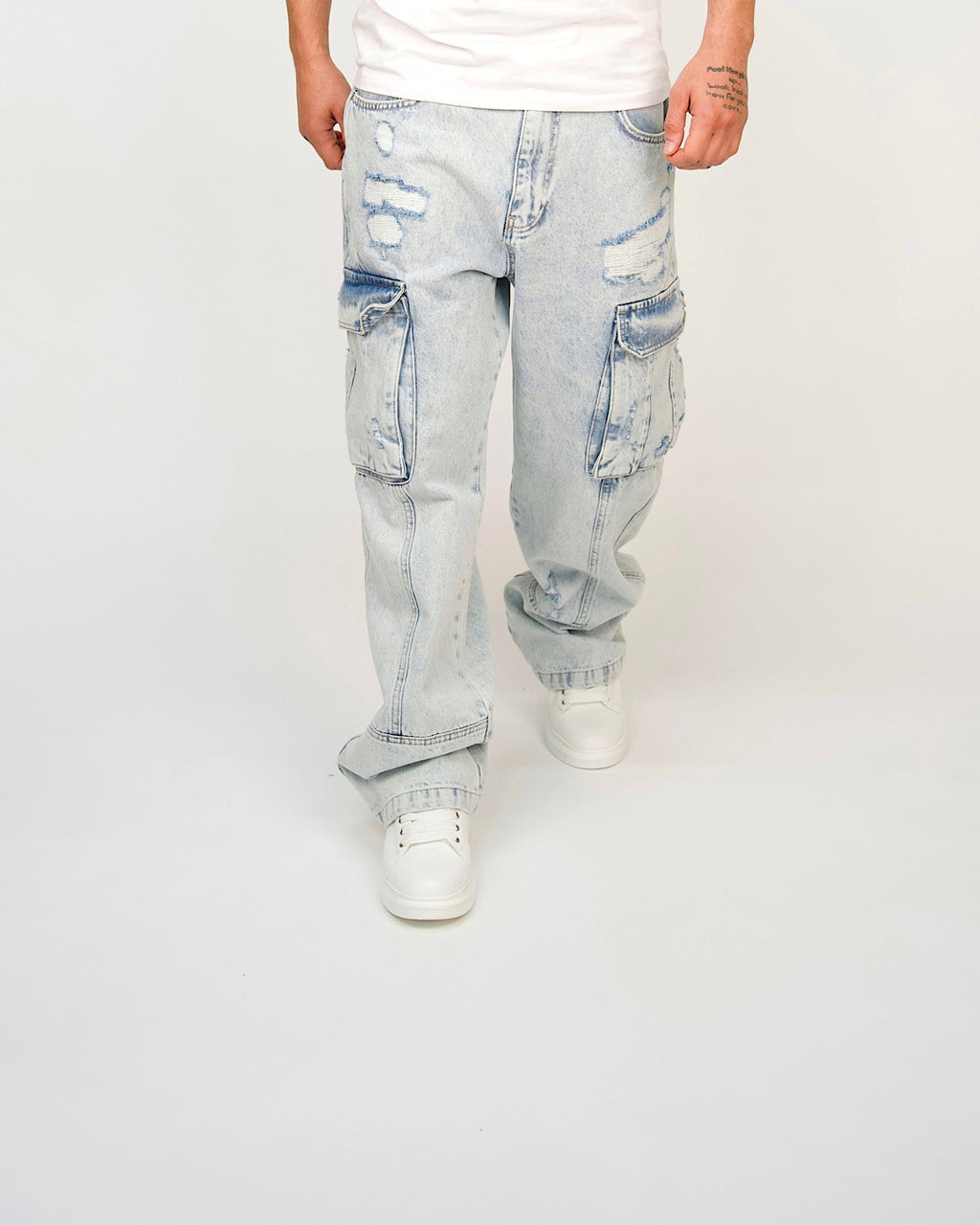Distressed Utility Cargo Jeans