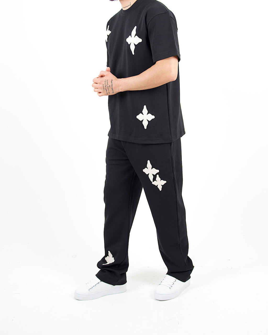 Oversized Floral Appliqué T-Shirt & Jogger Set