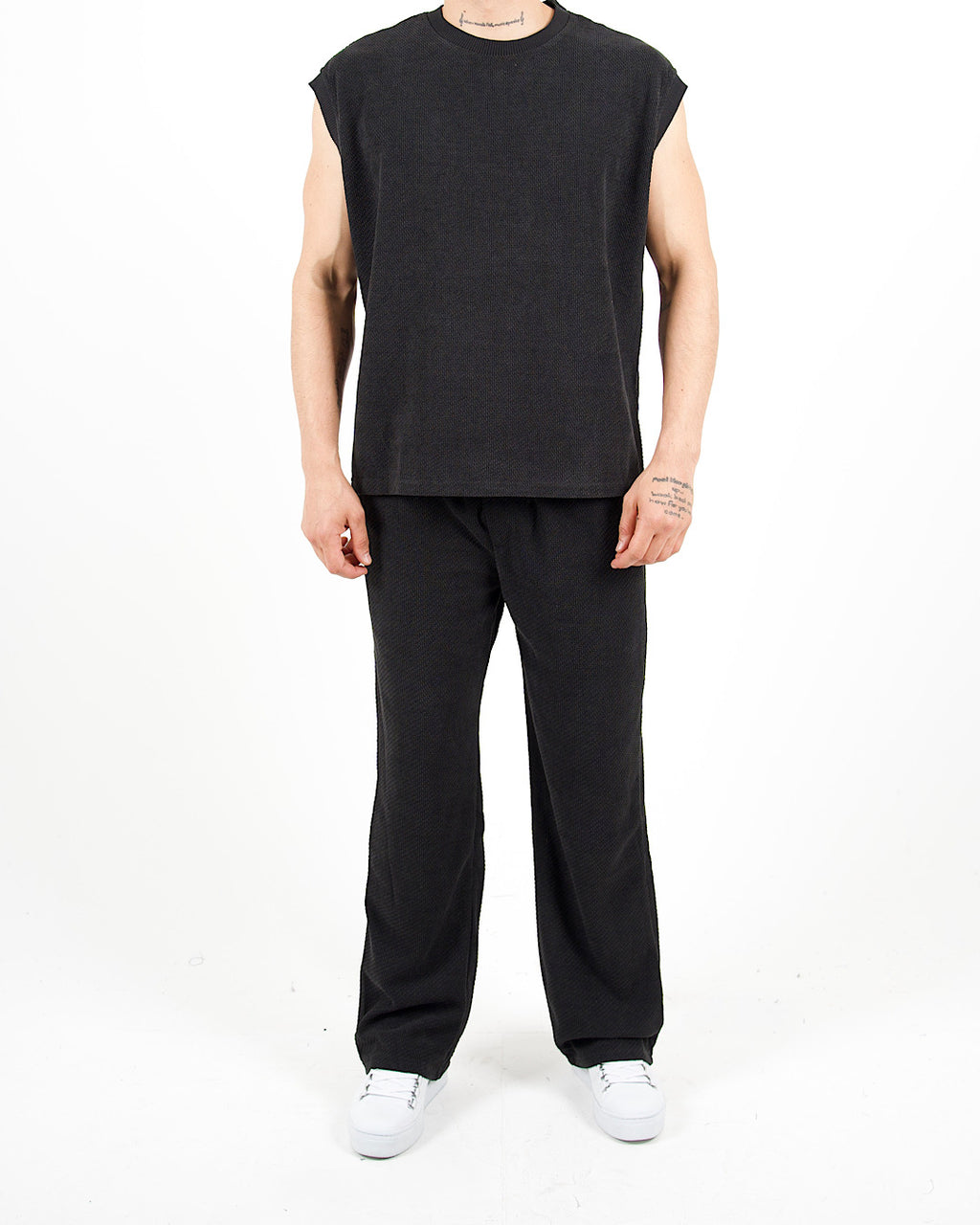 Oversized Textured Sleeveless T-Shirt & Trouser Set