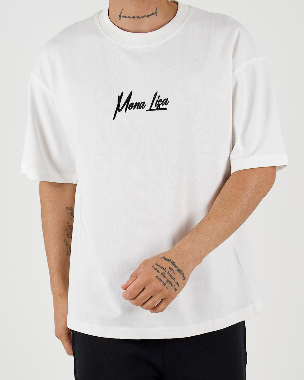 'Look Carefully' Mona Lisa Graphic T-Shirt