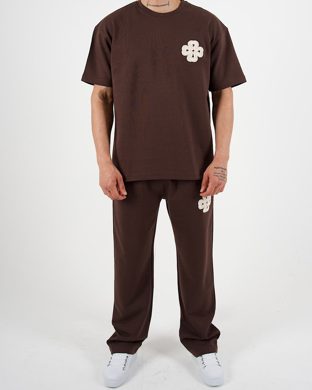Crest Badge T-Shirt & Jogger Lounge Set