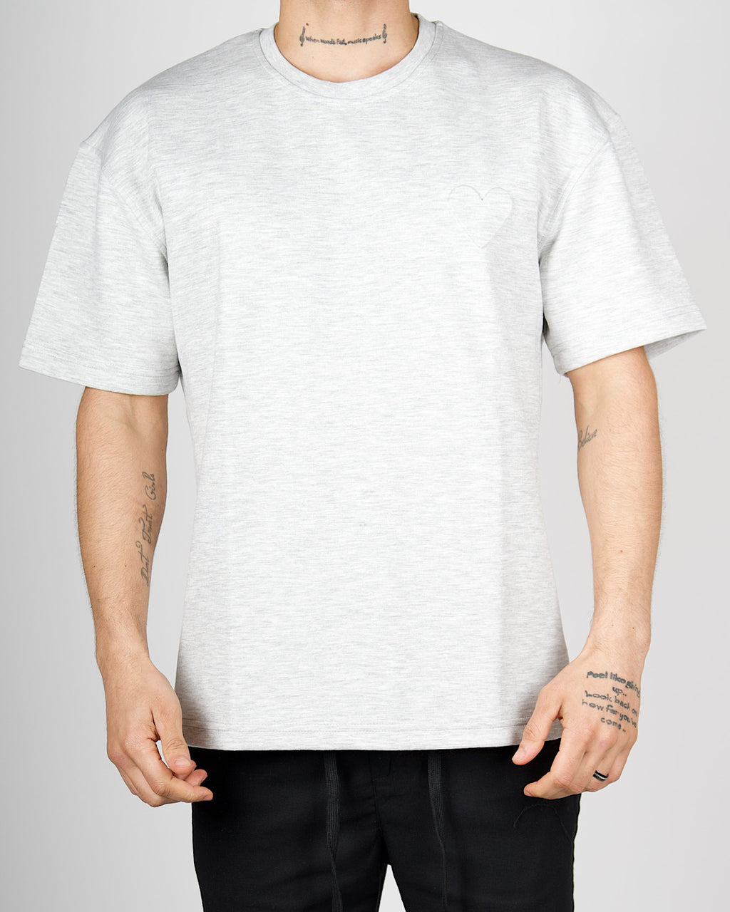 Oversized Heart Outline T-Shirt