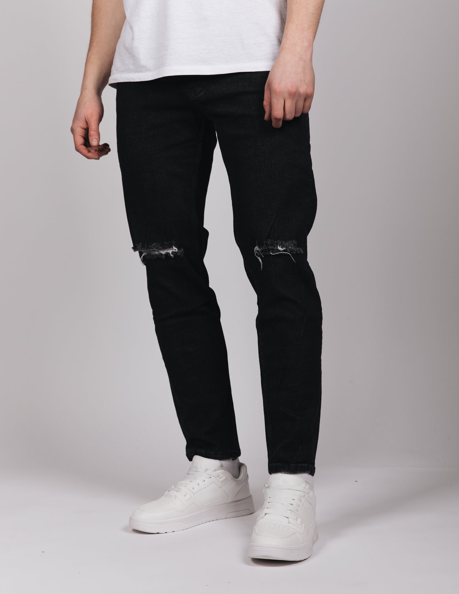 Black 2Y Knee Ripped Jeans