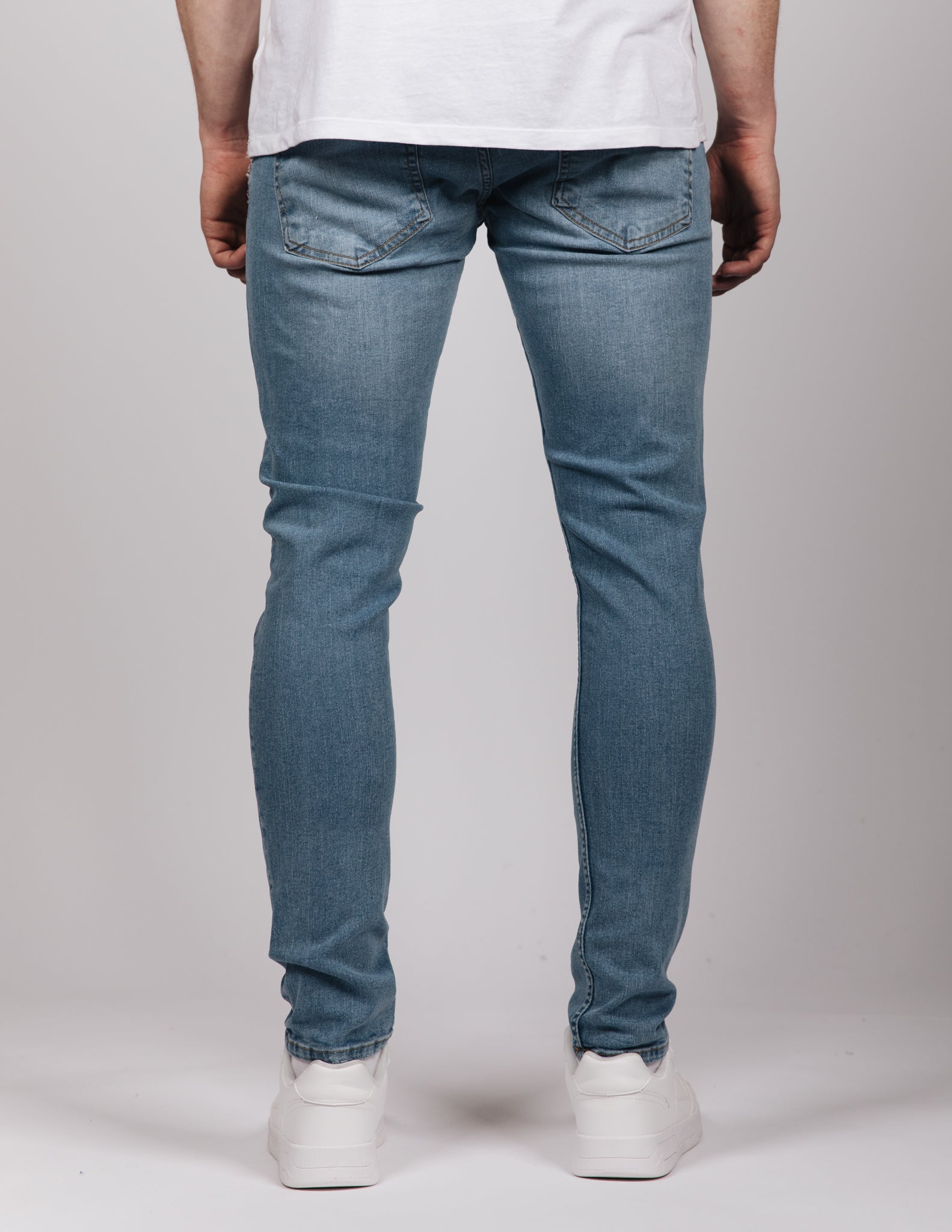 Blue 2Y Ripped Washed Jeans