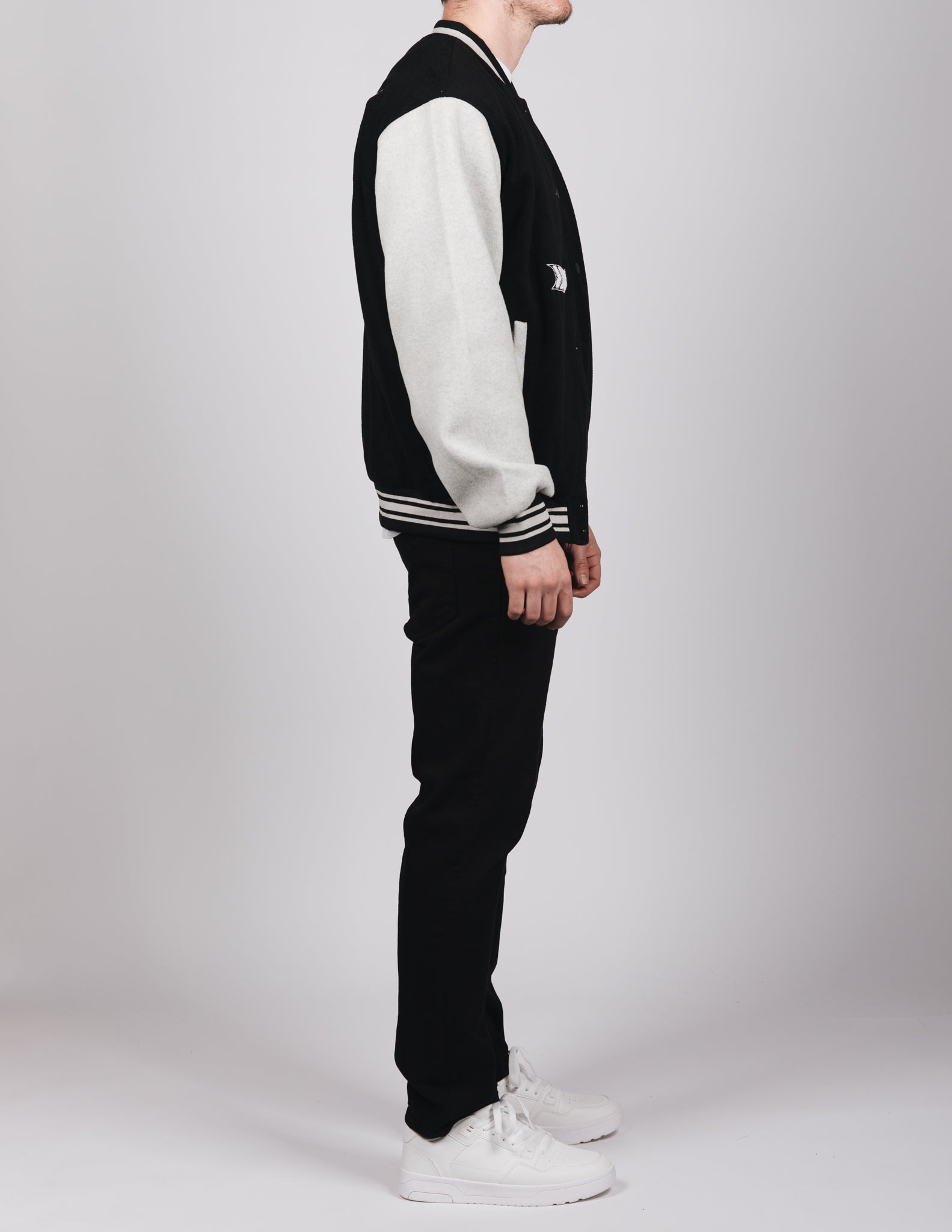 Wolf Design Baseball Bomber Black