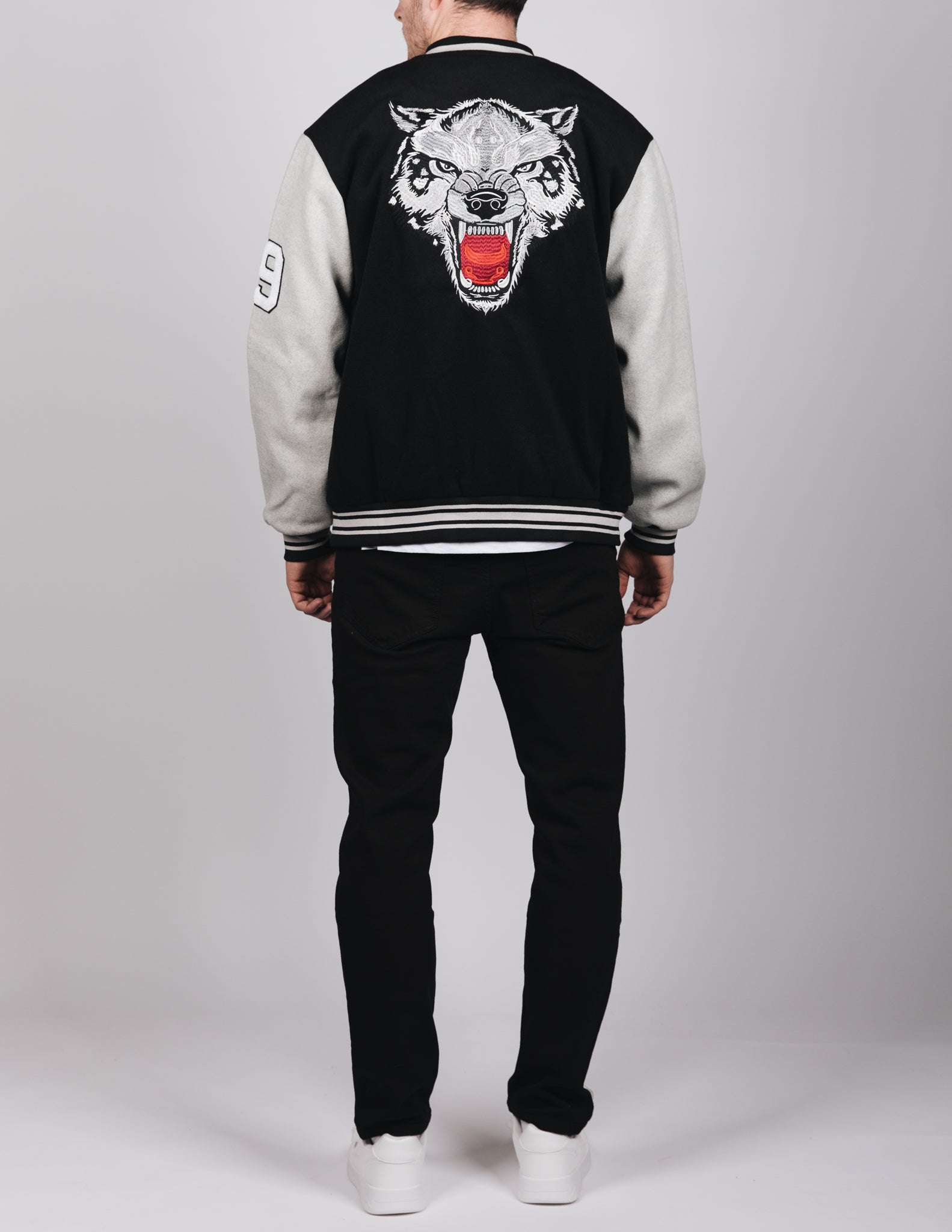 Wolf Design Baseball Bomber Black