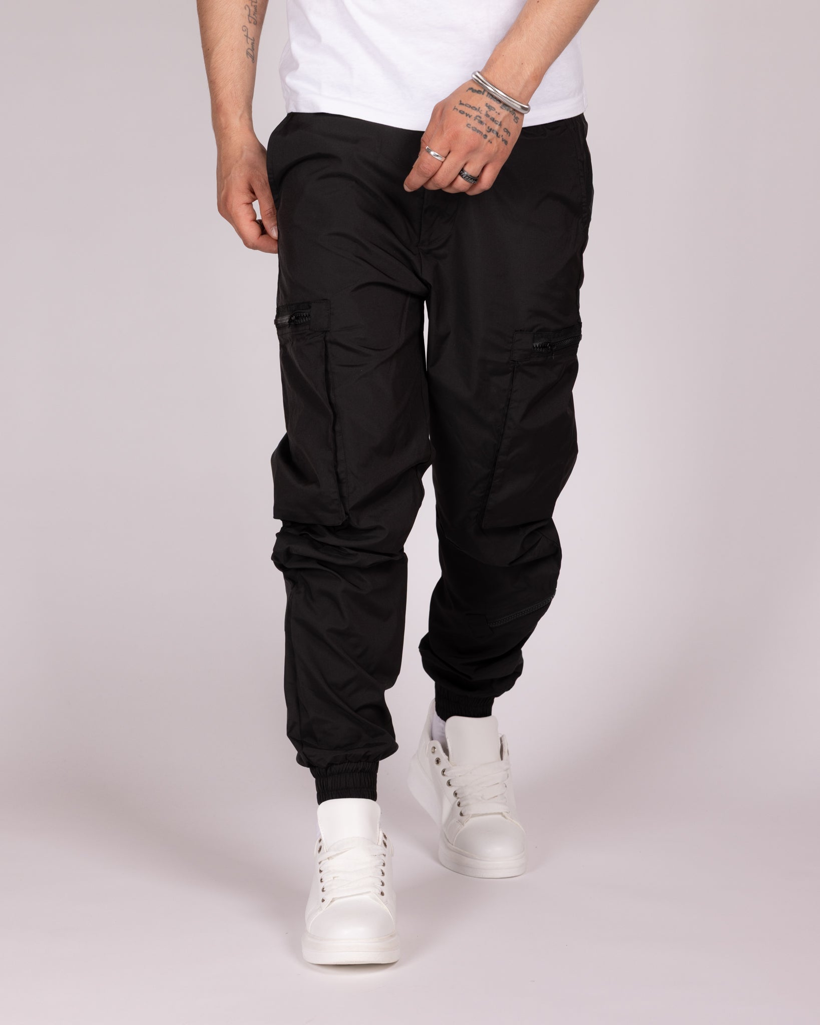 Slim Fit Zip Pocket Cargo Joggers – Milano Couture