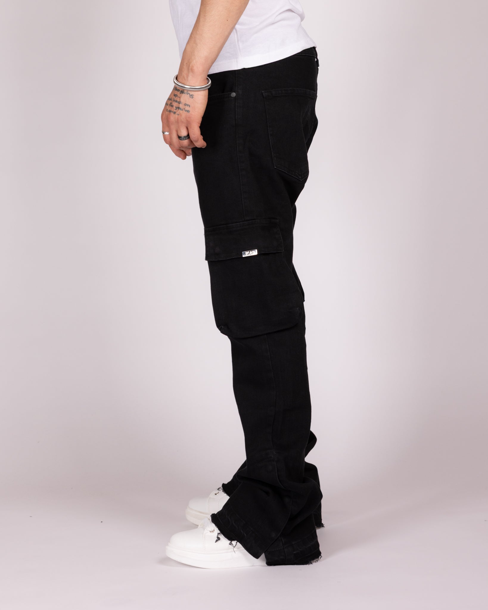 Flared Cargo Jeans with Raw Hem and Side Pockets