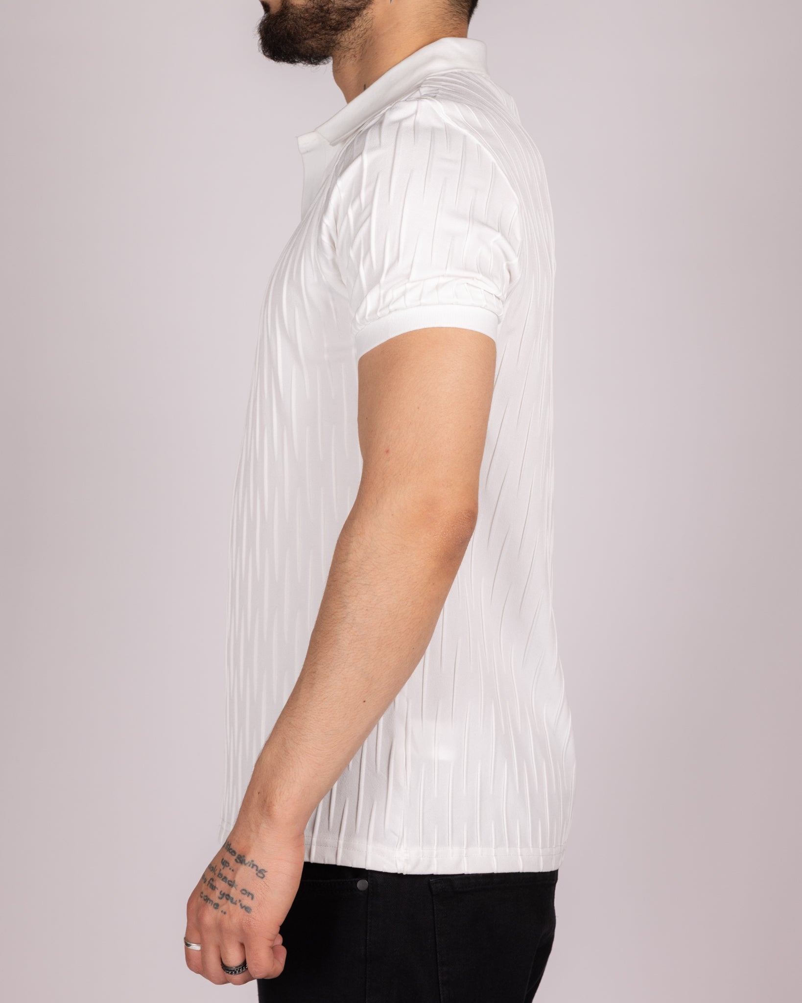 Vertical Dash Textured Short Sleeve Polo Shirt