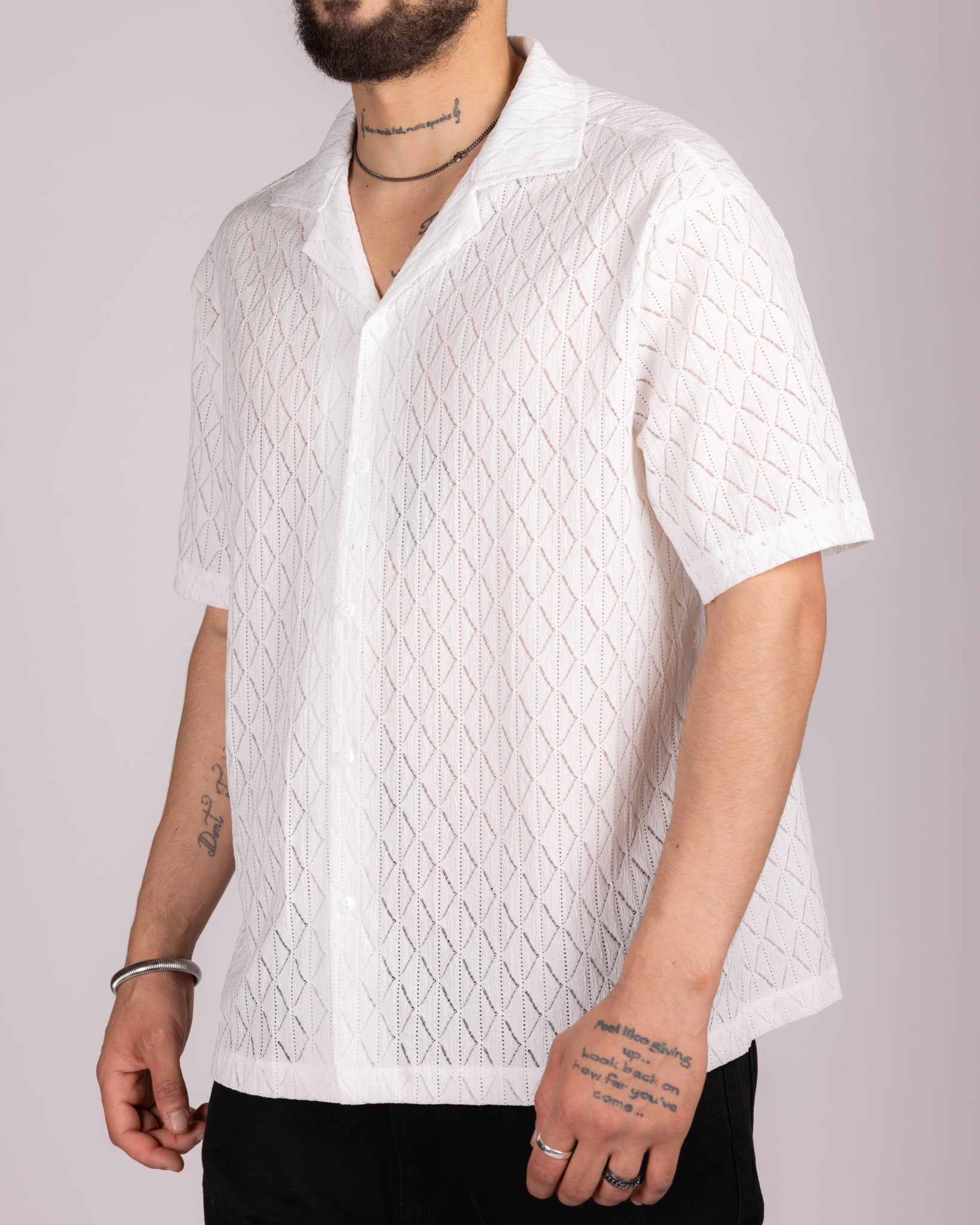 Textured Diamond-Pattern Short Sleeve Shirt