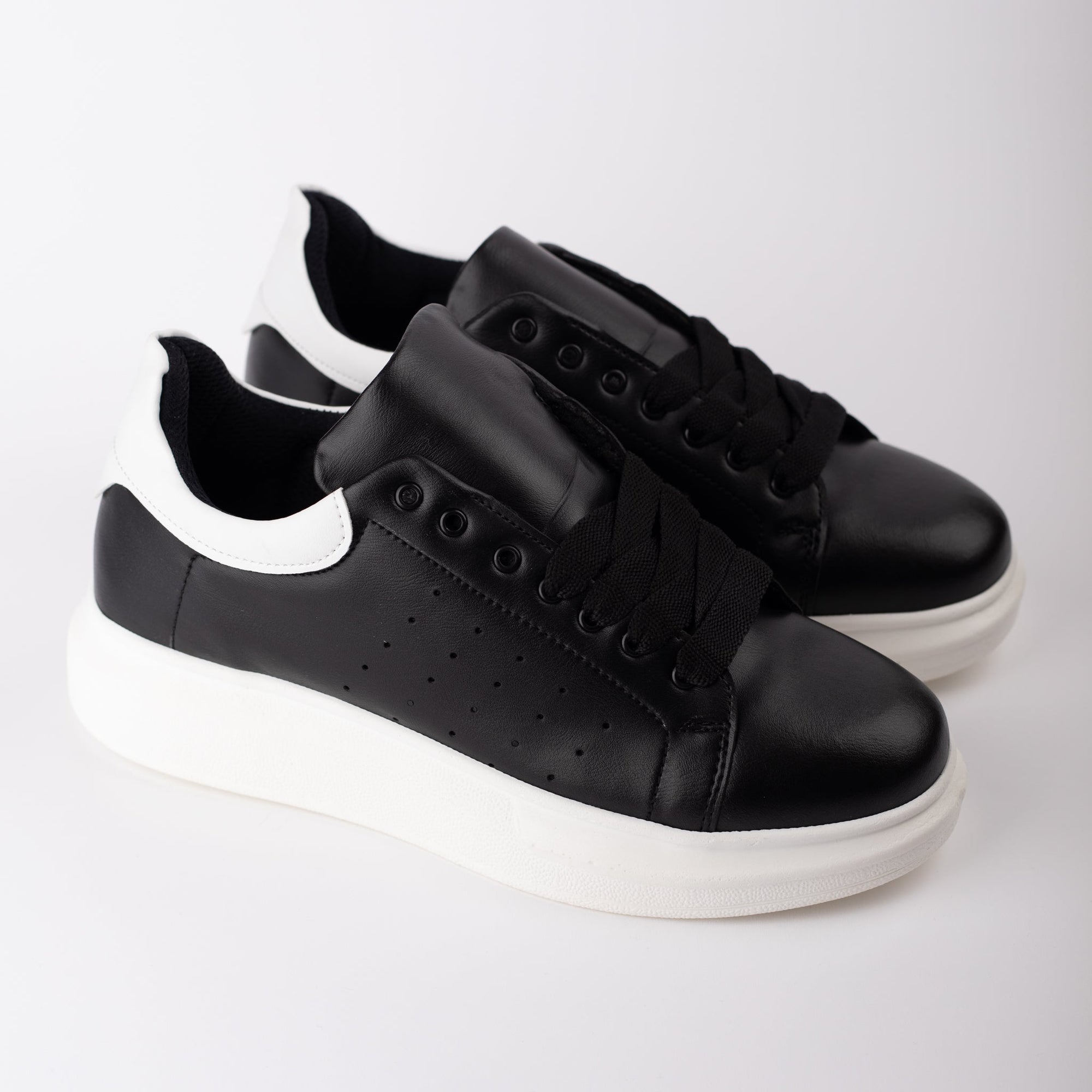 Chunky Sole Trainer in Black & White