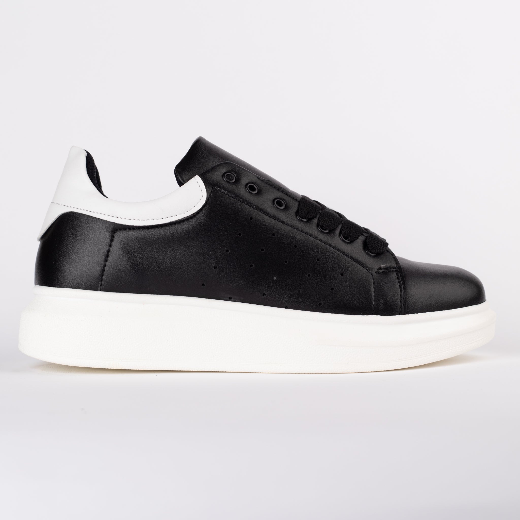 Black & White Chunky Sole Trainer