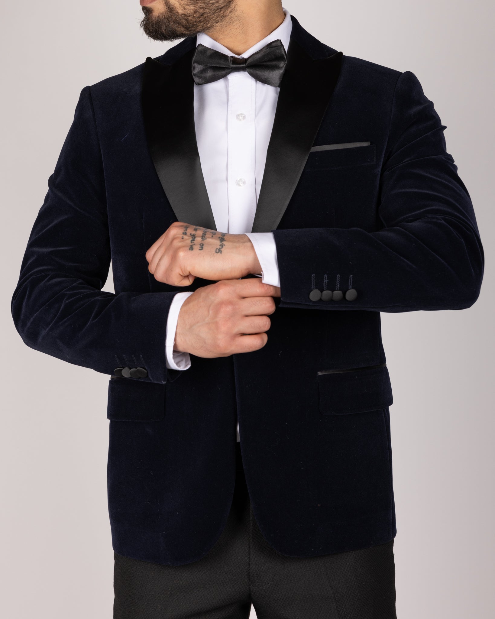 Milano Navy Velvet Peak-Lapel Blazer