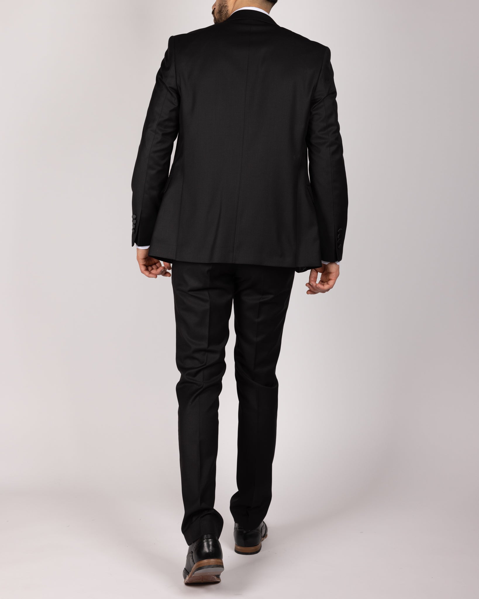 Oscar Black Peak Lapel Tuxedo Suit